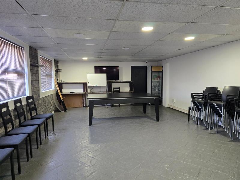 To Let commercial Property for Rent in Killarney Gardens Western Cape